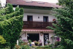 Haushaelfte in 82229 Hechendorf.jpg